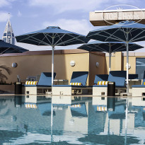 Pullman Jumeirah Lakes Towers Hotel & Residence 