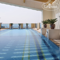 Marriott Executive Apartments Al Jaddaf Бассейн