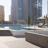 La Verda Dubai Marina Suites & Villas Бассейн