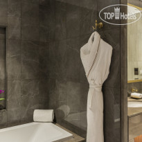 Al Habtoor Polo Resort & Club Executive Suite Bathroom