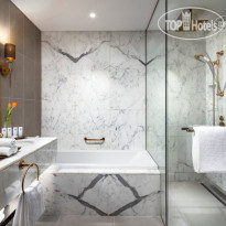 Al Habtoor Polo Resort & Club Deluxe Room ( Bathroom)