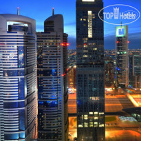 Carlton Downtown Hotel 