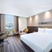 Hampton by Hilton Dubai Airport 