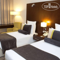 Aravi Hotel