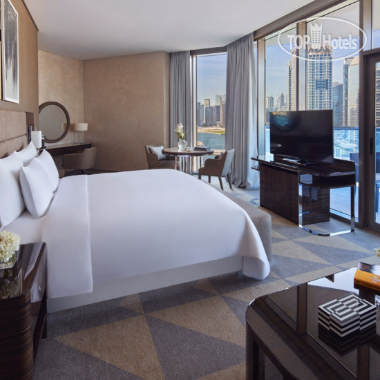 Фотографии отеля  Hyde Hotel Dubai 5*