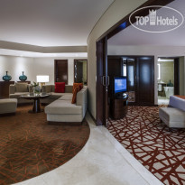 Crowne Plaza Dubai Deira Executive Suite