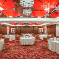 Crowne Plaza Dubai Deira Meeting Room