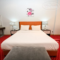 Red Castle Hotel 