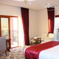 Red Castle Hotel 
