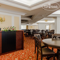 Crystal Plaza Al Majaz Hotel Al Thuraya Restaurant