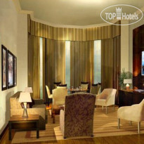 Al Bustan Tower Hotel Suites 