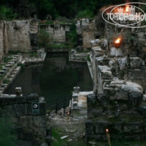 Spa Village Hamat Gader Руины римских бассейнов.