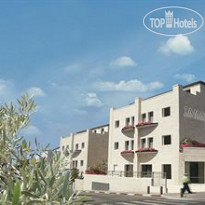 Tamar Residence Suites 