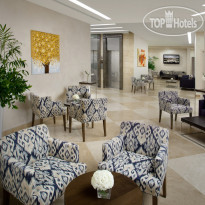 Ramada Hotel and Suites Netanya лобби в отеле