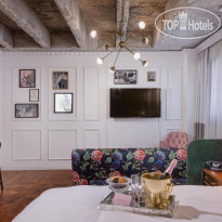 Hotel BoBo by Brown Hotels 