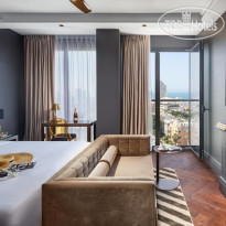 Debrah Brown Tel Aviv