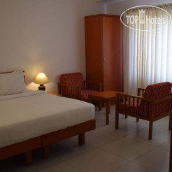 Abad Metro Hotel Cochin 3*