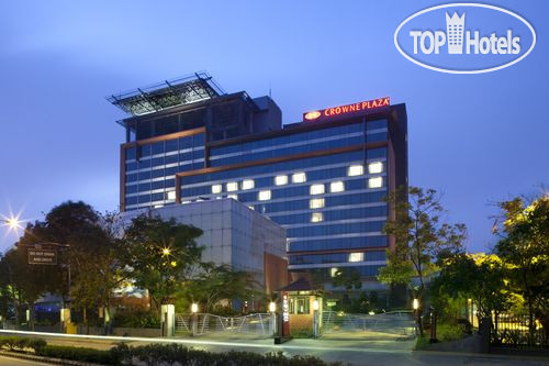 Фотографии отеля  Crowne Plaza Bengaluru Electronics City 5*