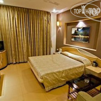 May Flower Hotel 