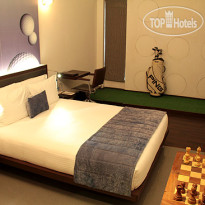 Chrome Hotel