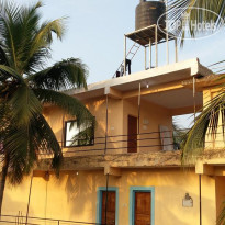 Om Ganesh Saavi Guest House 