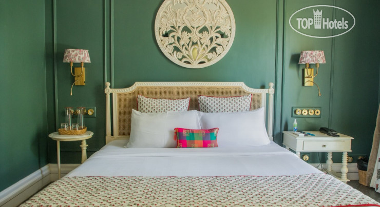 Red Thread Calangute