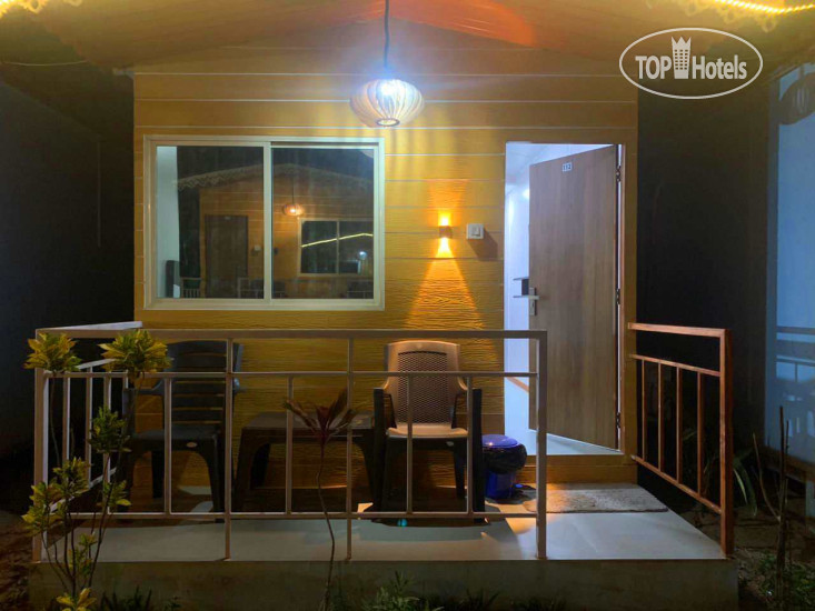 Sydney X Cafe & Beach Huts