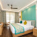 Acron Seaway Resort 