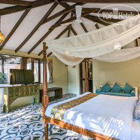 De Soul Sante, Morjim Beach 