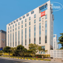 Ibis New Delhi Aerocity 