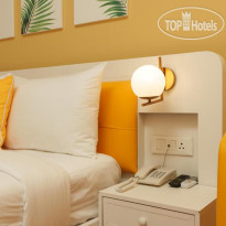 Bloom Boutique - Connaught Place 