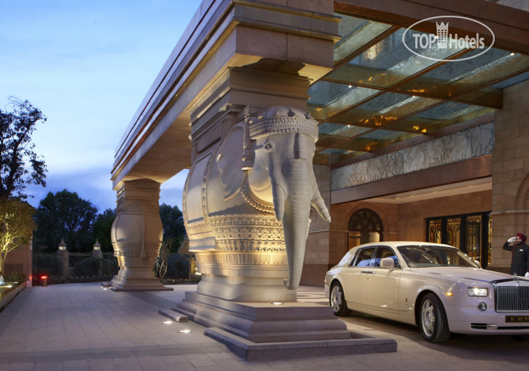 Фотографии отеля  The Leela Palace New Delhi 5*