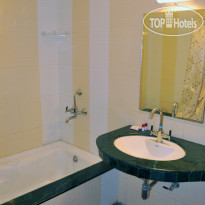 Ruby Hotel
