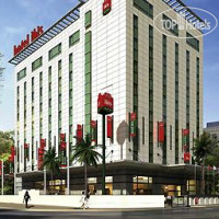 Ibis Mumbai Airport 4*