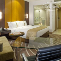 Holiday Inn Mumbai International Airport 