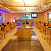 Four Seasons Mumbai Juhu 