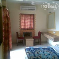 Neelkiran Hotel 
