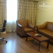 The Residence Hotel & Apartments 