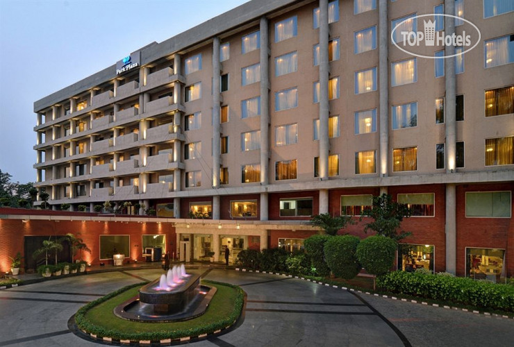 Фотографии отеля  James Hotel Chandigarh  5*