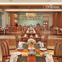 Four Points by Sheraton Hotel & Serviced Apartments 