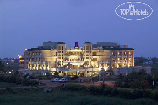 Фотографии отеля  Empires Hotel Paradip 4*