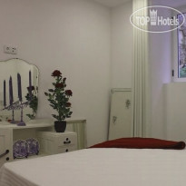 Red Rose By The River 