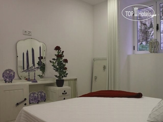 Red Rose By The River