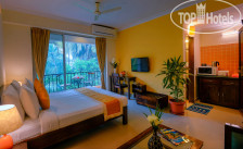 The Treehouse Blue 3*