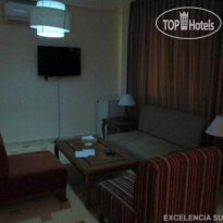 Excelencia Hotel Suites 