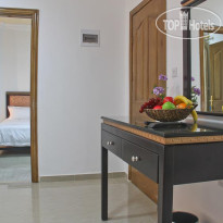 Golden Rose Hotel 