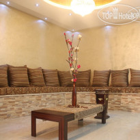 Golden Rose Hotel 