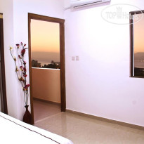 Golden Rose Hotel 