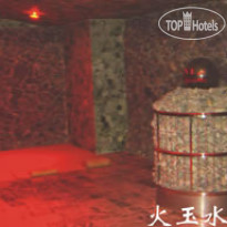 Gold Hotel