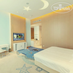 Harbin Time Coast Hot Springs Business Hotel 4*